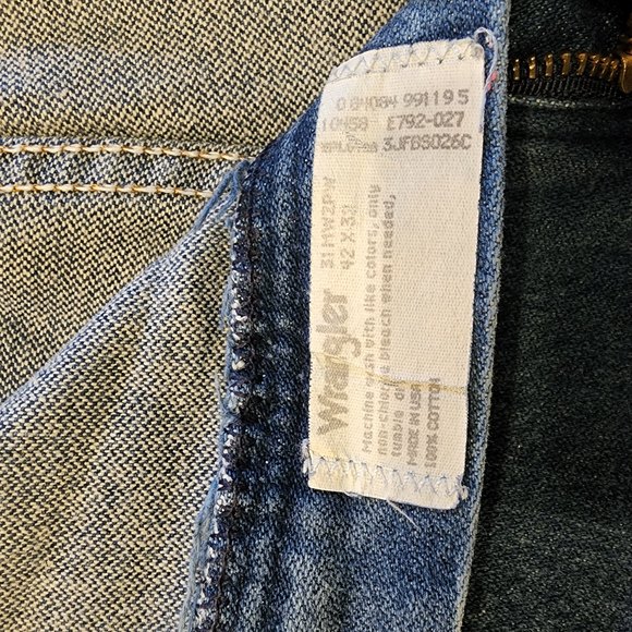 Men's MADE in the USA Prewashed Relaxed Fit WRANGLER Cowboy Cut Jeans Sz 42x32 - Picture 8 of 10